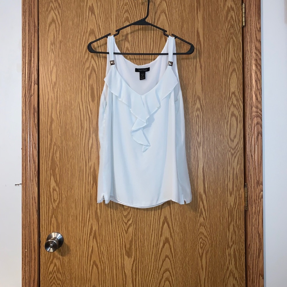 White House Black Market tank size Large